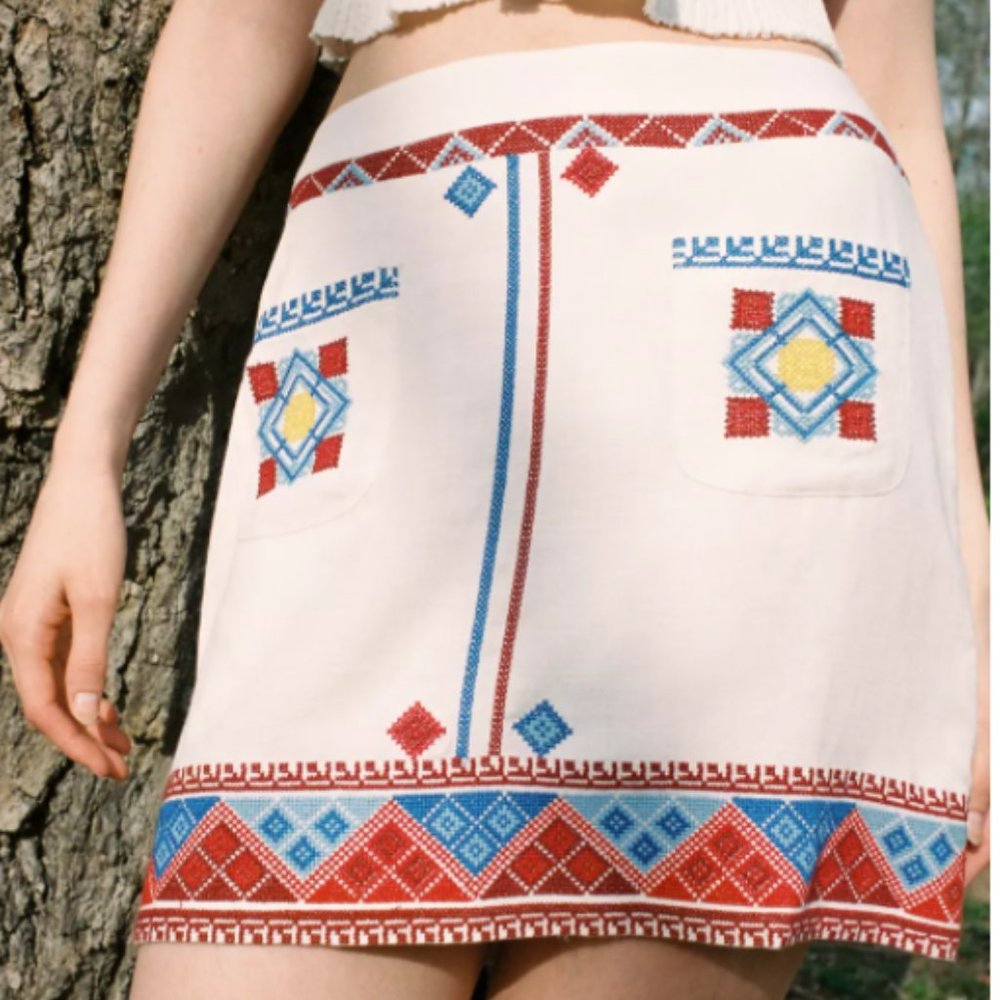 URBAN OUTFITTERS White/Red/Blue Embroidered Mini